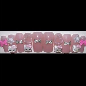 Pink Hello Kitty Nail Art Set